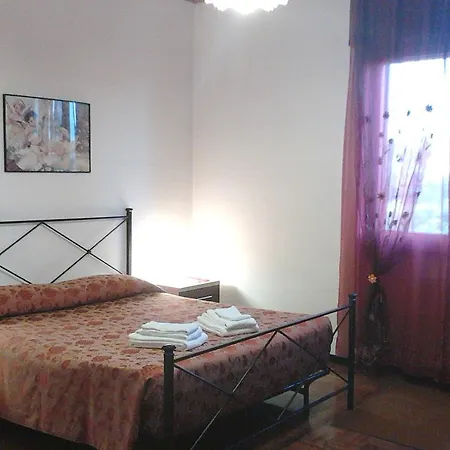 Bed & Breakfast Abbraccio Roma